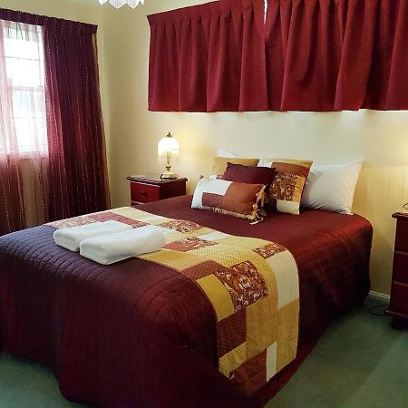 Grovely House Bed & Breakfast Stanthorpe Exterior foto