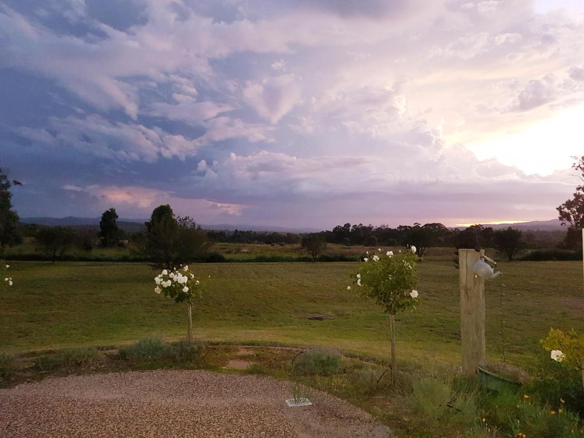 Grovely House Bed & Breakfast Stanthorpe Exterior foto